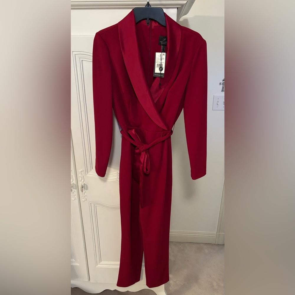 Adrianna Papell Rich Samba Crepe Jumpsuit NWT Size 4
